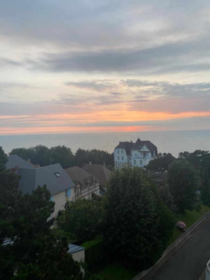 Apartmán La Perle Marine Trouville-sur-Mer Exteriér fotografie